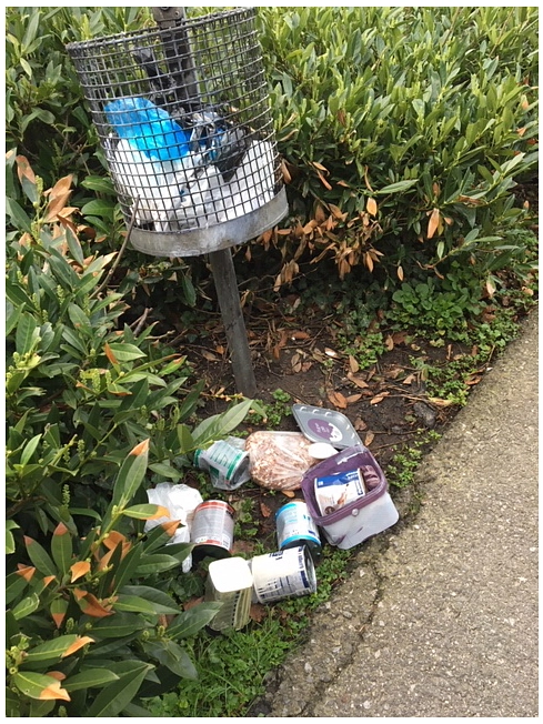 Unerlaubter Müll am Wertstoffsammelplatz Vardingholter Straße © Stadt Rhede