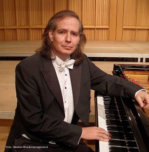 Meisterpianist Menachem Har-Zahav